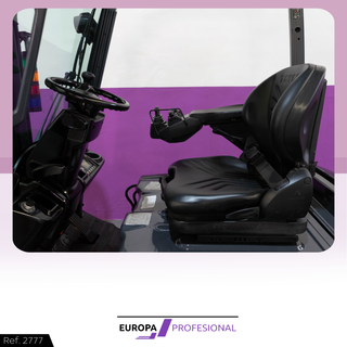 CARRETILLA ELEVADORA ELECTRICA TOYOTA 1800 KG