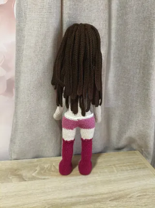 Muñeca Amigurumi Rosa con Bolso