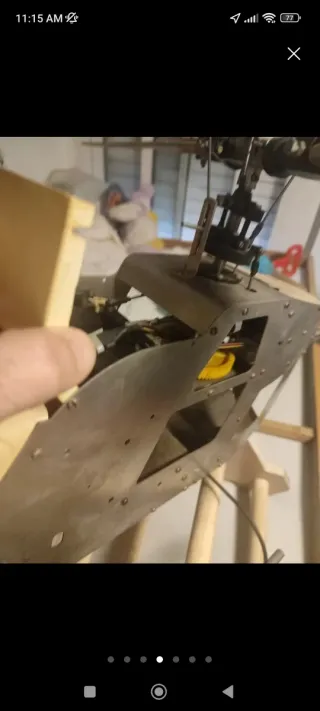 Helicóptero RC a medio terminar