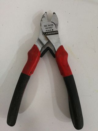 Alicates De Corte Alicate de corte FACOM