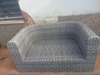 Set tavolo e poltrone da esterno in rattan