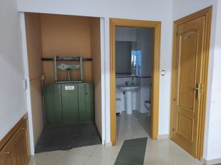 Local comercial en venta en Dúrcal
