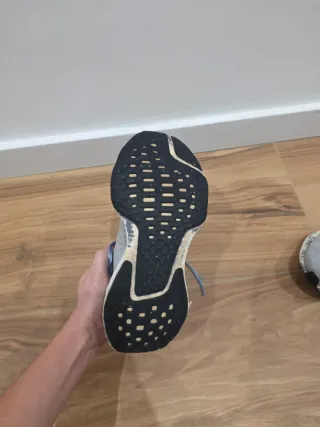 Nike Invincible Run 3