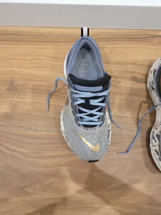 Nike Invincible Run 3