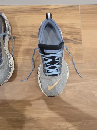 Nike Invincible Run 3