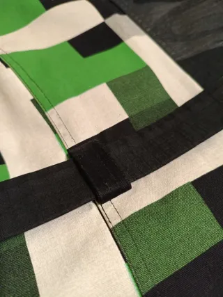 Chaqueta vintage negra y verde