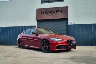 ALFA ROMEO GIULIA QV MANUAL!