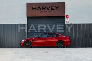 ALFA ROMEO GIULIA QV MANUAL!