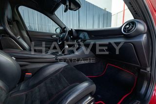 ALFA ROMEO GIULIA QV MANUAL!