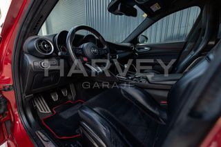 ALFA ROMEO GIULIA QV MANUAL!
