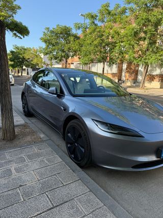 Tesla Model 3 Highland 2025 RWD