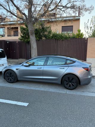 Tesla Model 3 Highland 2025 RWD