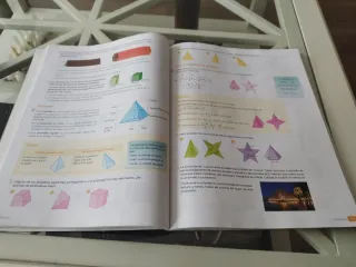 Matemáticas. 3 Secundaria. Revuela