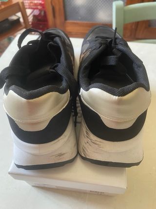 Scarpe sportive donna nere e bianche