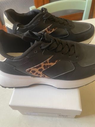 Scarpe sportive donna nere e bianche