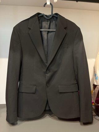 Traje completo pantpant y americana Zara negro