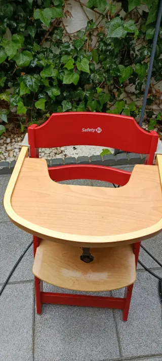 Trona bebé Safety 1st regulable