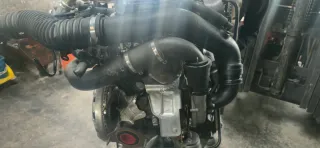 Motor Renault  megan 3 . 1.9 DCI con kit distribuc