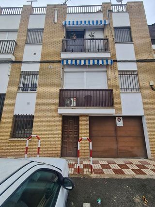 Piso en venta en Alcalá del Río
