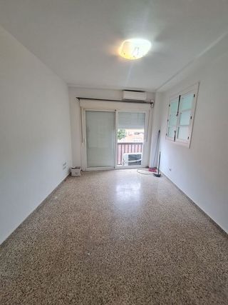 Piso en venta en Alcalá del Río