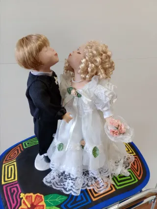 Pareja Novios Porcelana
