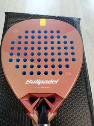 Pala Bullpadel Vertex 05 W Cloud