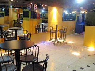 Bar en venta en San Isidro - Los Almendros en Alcalá de Henares