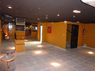 Bar en venta en San Isidro - Los Almendros en Alcalá de Henares