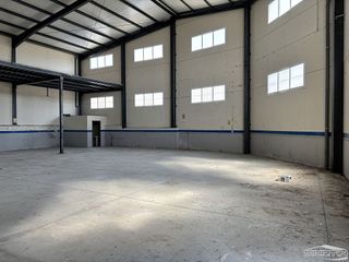 Nave industrial en venta en Baena