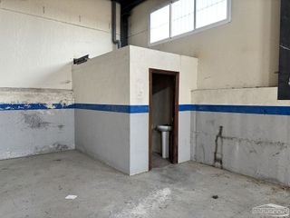 Nave industrial en venta en Baena