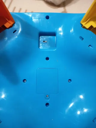 Mesa de actividades VESA para bebés