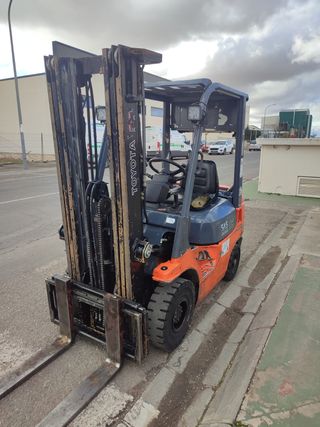 Carretilla Elevadora Toyota Diésel 1.800 kg