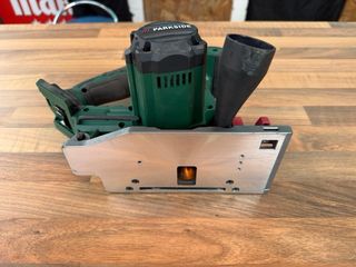 Sierra Parkside a batería - COMO NUEVA