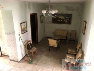 Chalet en venta en Torredonjimeno