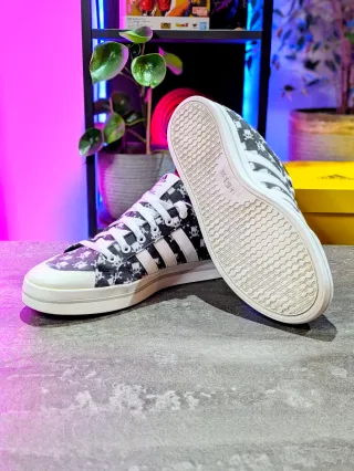 The Simpsons x Adidas Bravada 'Black White'