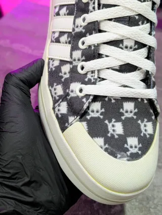 The Simpsons x Adidas Bravada 'Black White'