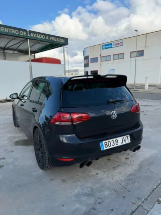 Volkswagen Golf 2016