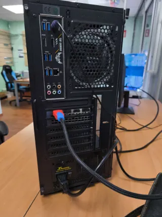 Torre Gamer i5-10400 RTX 3060Ti