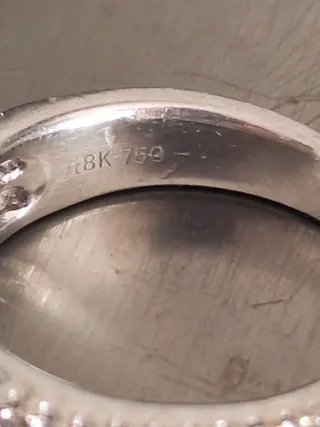 Anillo oro blanco 750 con diamantes