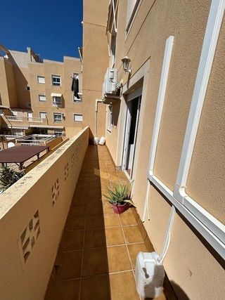 Piso en venta en Las Salinas en Roquetas de Mar