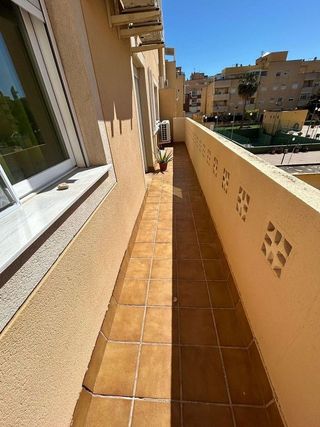 Piso en venta en Las Salinas en Roquetas de Mar