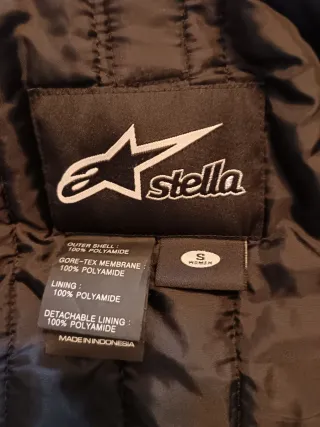 Chaqueta de moto Alpinestar acolchada. Forro.