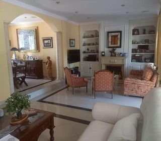 Chalet en venta en Lucena