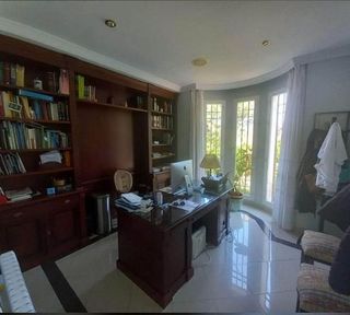 Chalet en venta en Lucena