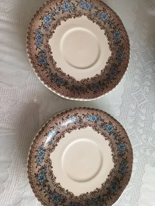 2 Platos de Té La Cartuja de Sevilla