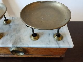 Bilancia antica primi '900 con pesi