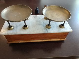 Bilancia antica primi '900 con pesi