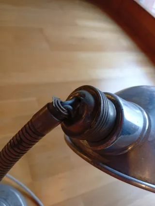 Antigua Lámpara Flexo Vintage Metal