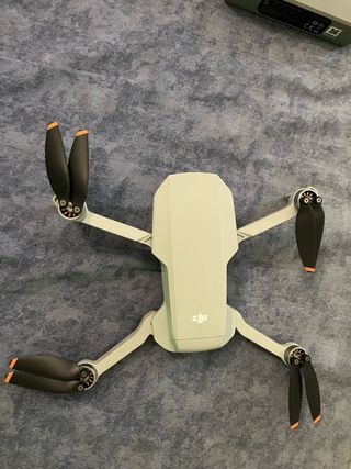 Drone DJI Mini 2 + Kit Fly More