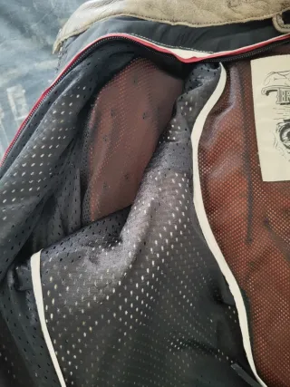 Chaqueta de cuero mujer Triumph gris y roja